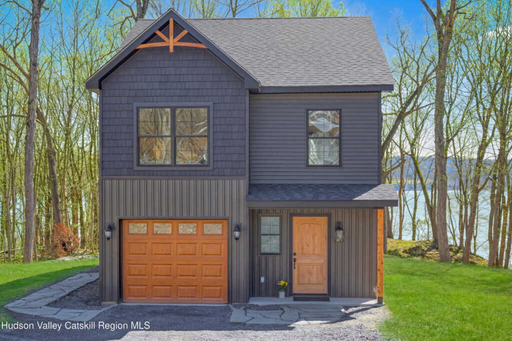 11 Mueller Road, Saugerties, NY 12477 - Photo 2 of 36