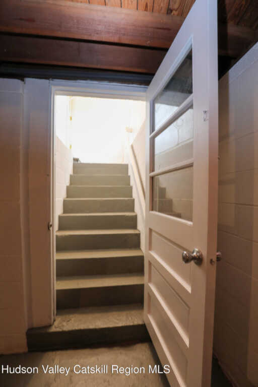 11 Mountain View Avenue, Saugerties, NY 12477 - Photo 17 of 24