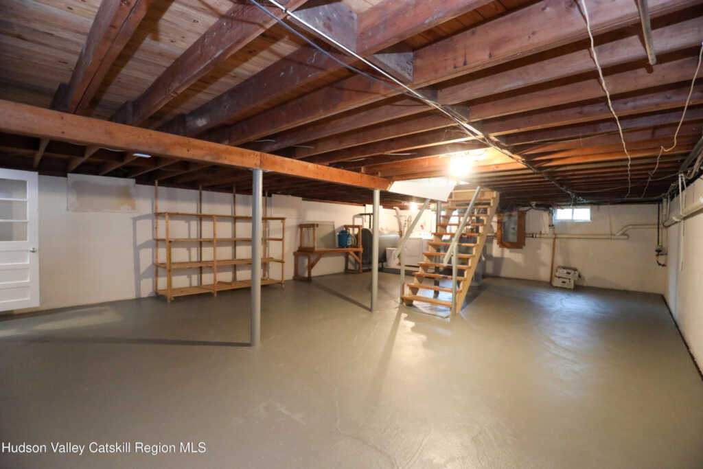 11 Mountain View Avenue, Saugerties, NY 12477 - Photo 19 of 24