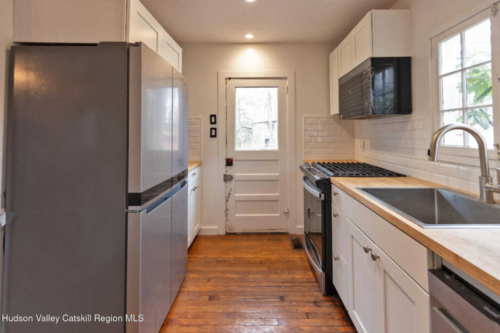 67 Kallop Road, Kingston, NY 12401 - Photo 10 of 18