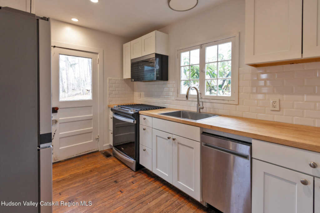 67 Kallop Road, Kingston, NY 12401 - Photo 12 of 18