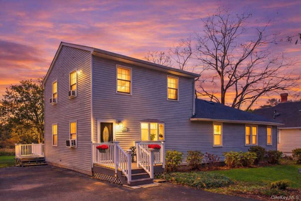 333 Canoe Hill Road, Saugerties, NY 12477