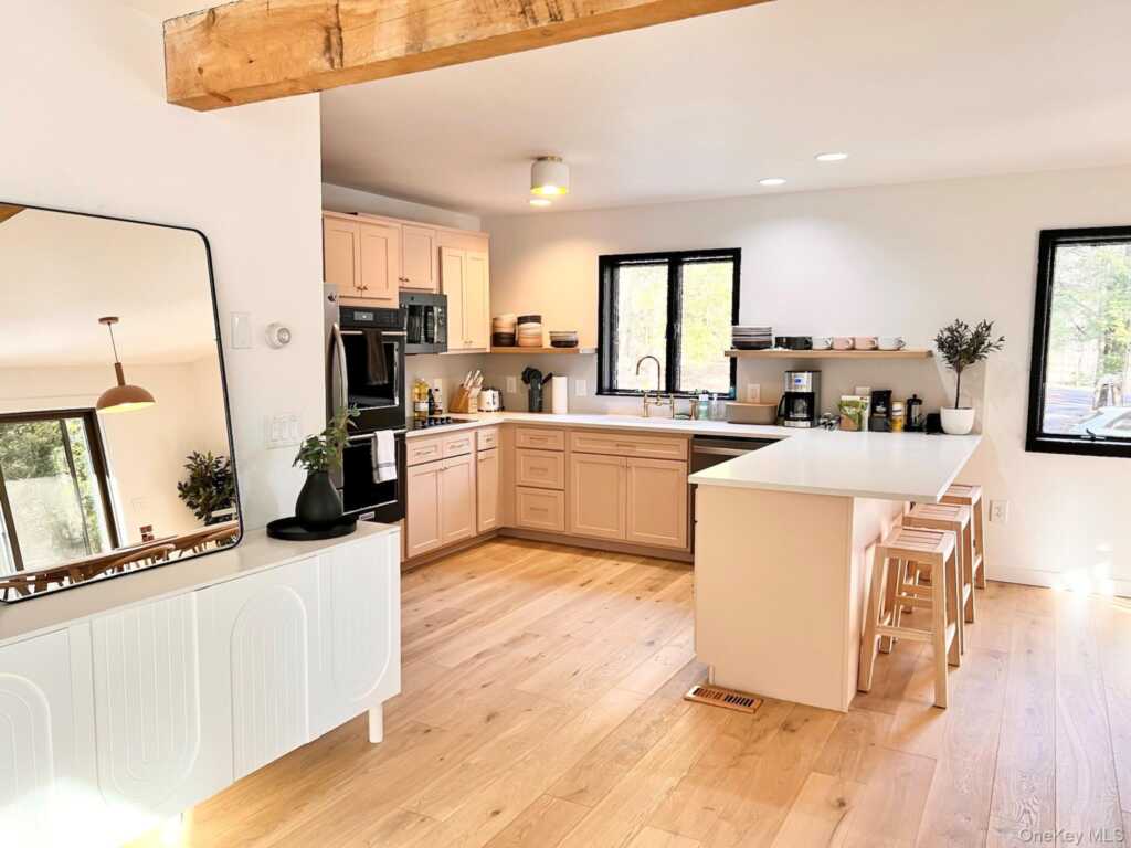 9 Munchkin Lane, Woodstock, NY 12401 - Photo 9 of 30