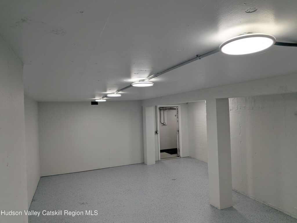 635 Broadway, Kingston, NY 12401 - Photo 6 of 9