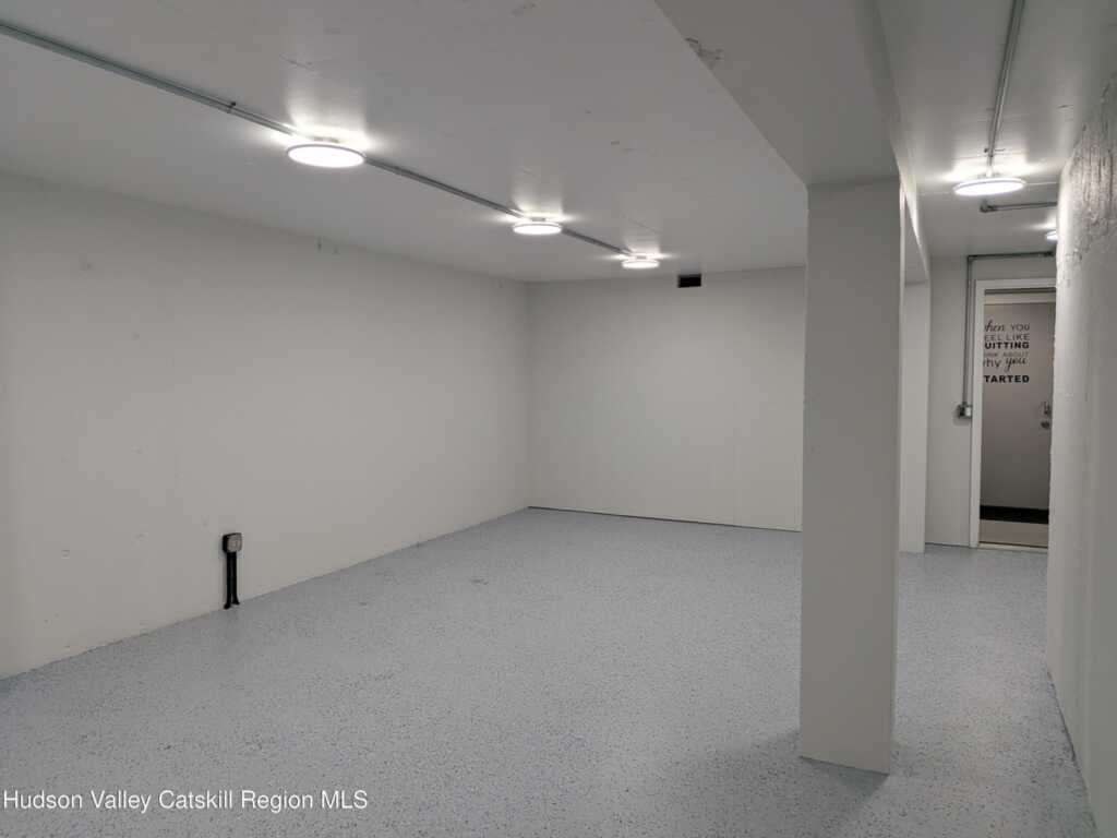 635 Broadway, Kingston, NY 12401 - Photo 7 of 9