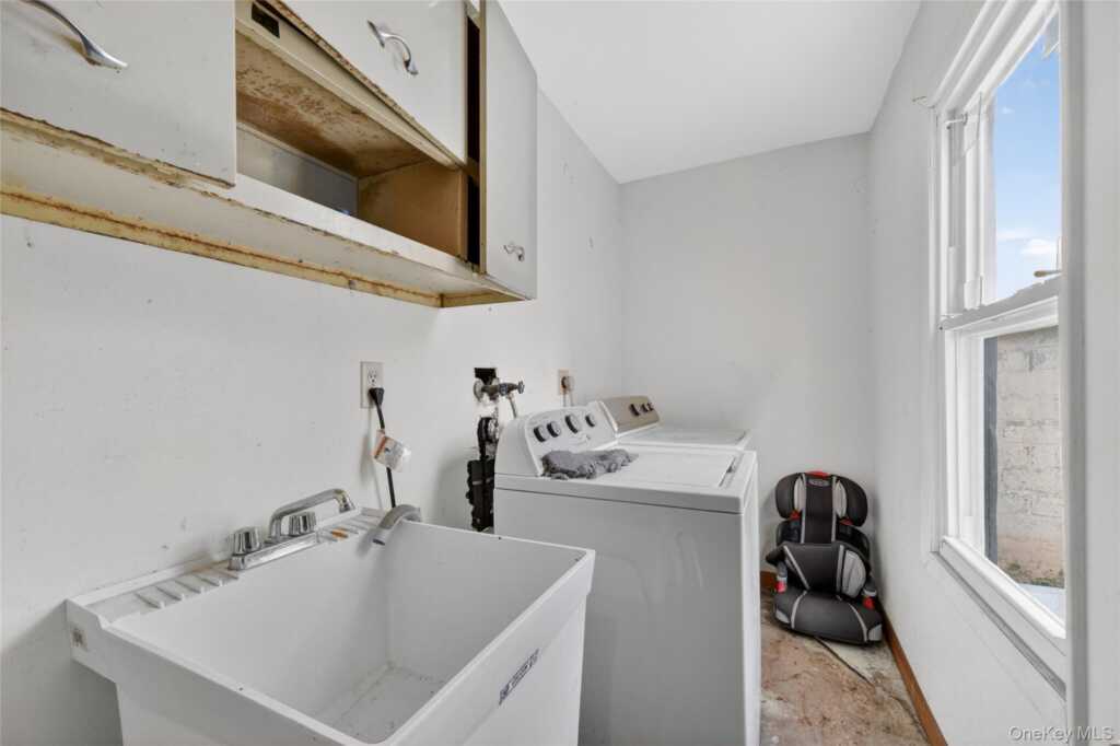 110 Franklin Street, Unit #2, Kingston, NY 12401 - Photo 15 of 16