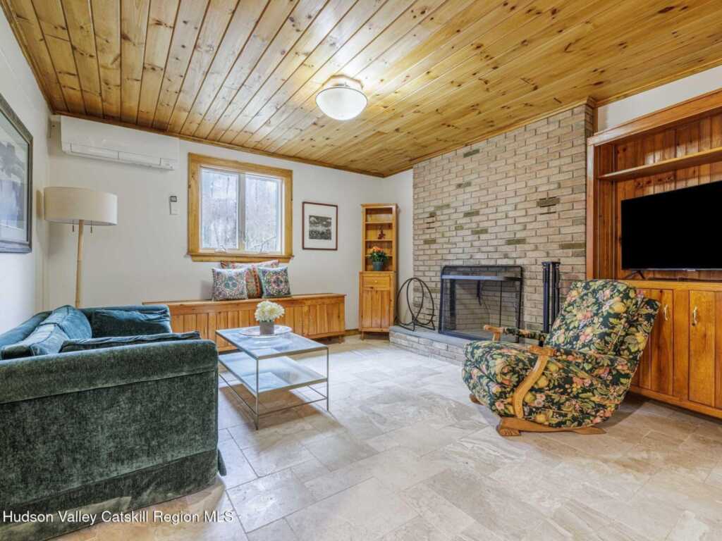 10 Purdy Hollow Road, Woodstock, NY 12498 - Photo 25 of 30