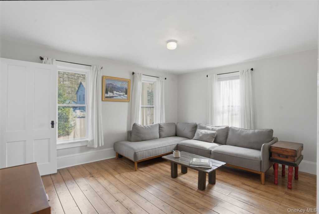 745 Springtown Road, Rosendale, NY 12486 - Photo 4 of 29