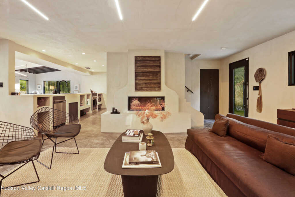 106 Chestnut Hill Road, Woodstock, NY 12498 - Photo 21 of 38