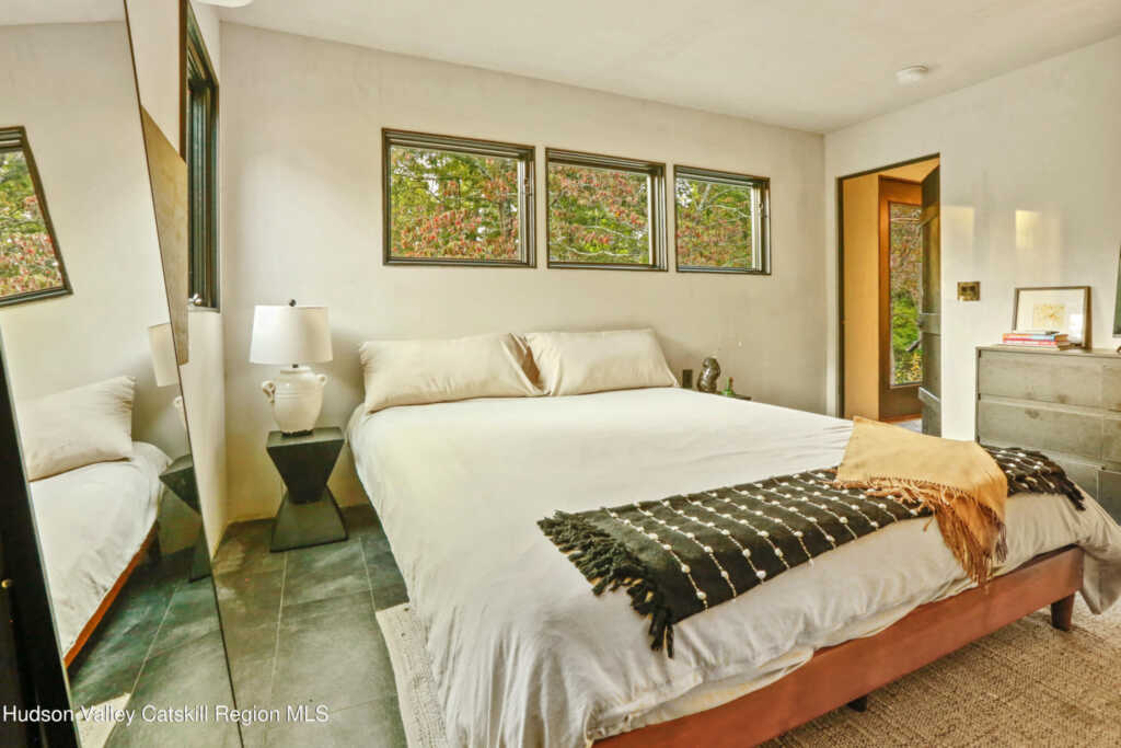 106 Chestnut Hill Road, Woodstock, NY 12498 - Photo 27 of 38