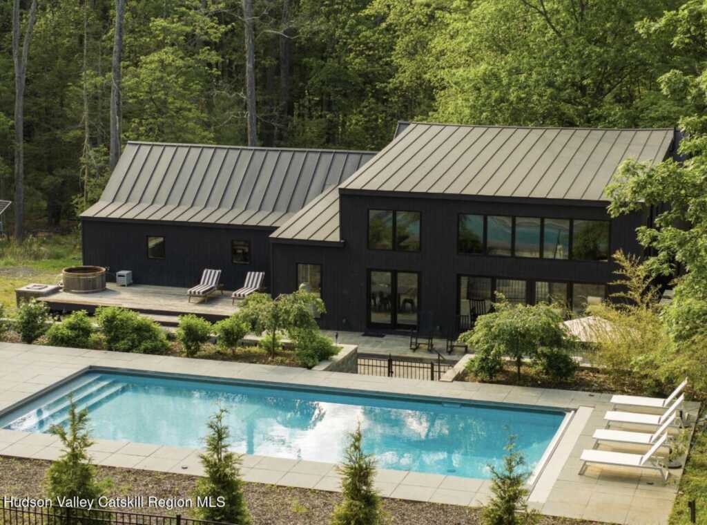 106 Chestnut Hill Road, Woodstock, NY 12498 - Photo 3 of 38