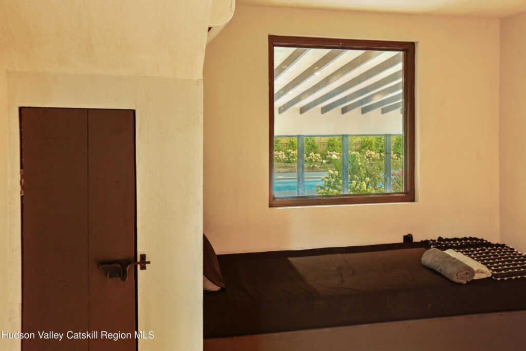 106 Chestnut Hill Road, Woodstock, NY 12498 - Photo 31 of 38