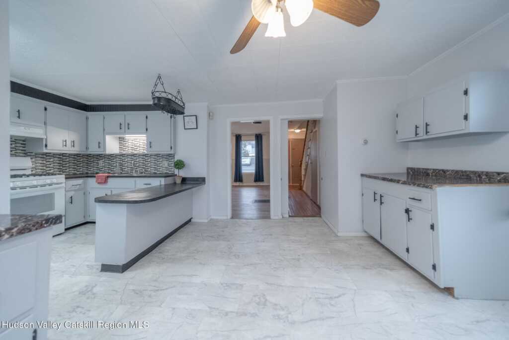 1 Clinton Avenue, Kingston, NY 12401 - Photo 11 of 29