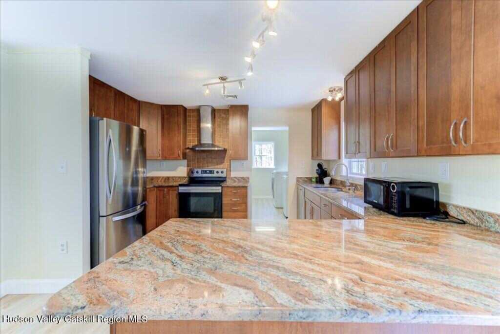 237 Ohioville Road, New Paltz, NY 12561 - Photo 14 of 47