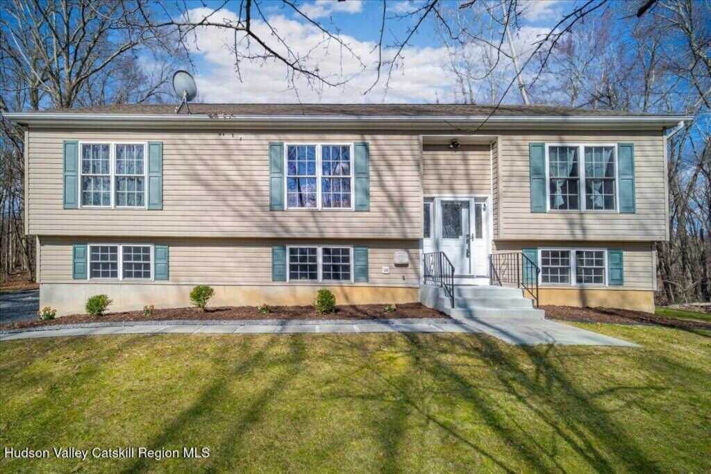 237 Ohioville Road, New Paltz, NY 12561 - Photo 2 of 47