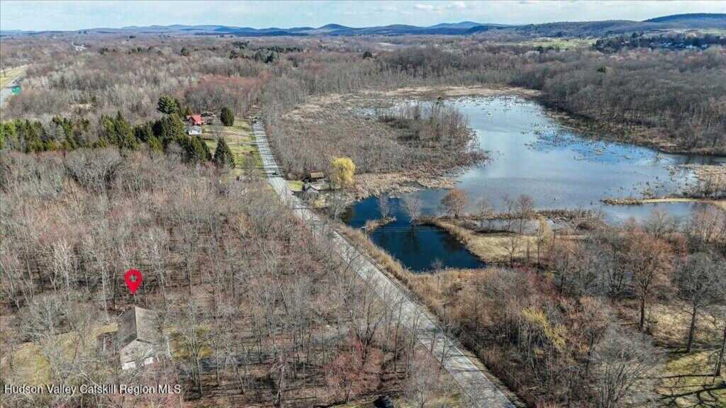237 Ohioville Road, New Paltz, NY 12561 - Photo 4 of 47