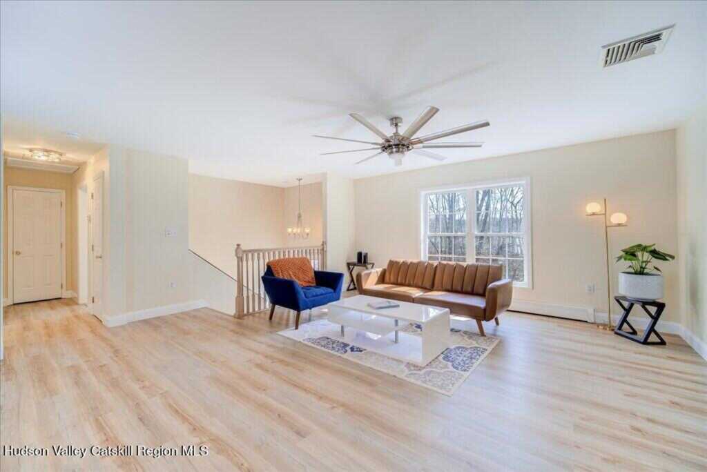237 Ohioville Road, New Paltz, NY 12561 - Photo 7 of 47