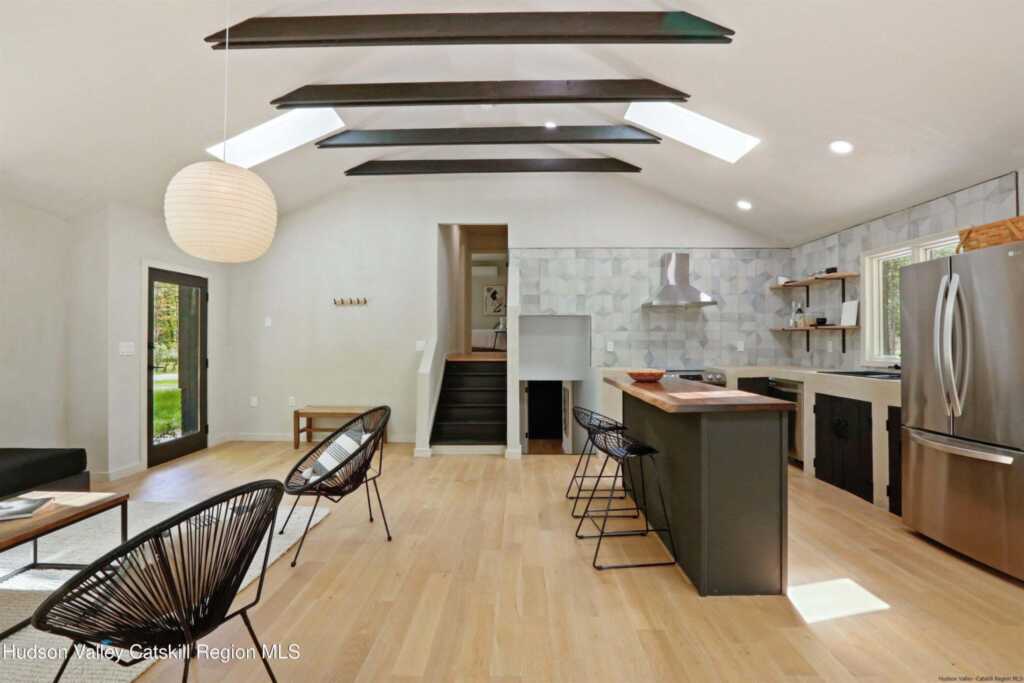 13 Arnold Drive, Woodstock, NY 12498 - Photo 3 of 16