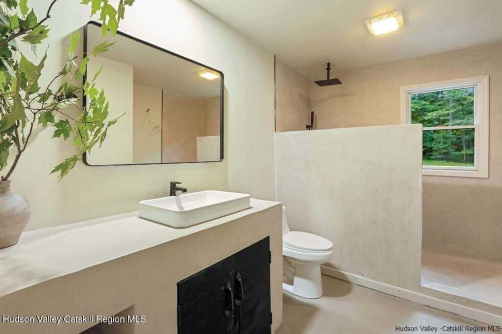 13 Arnold Drive, Woodstock, NY 12498 - Photo 6 of 16