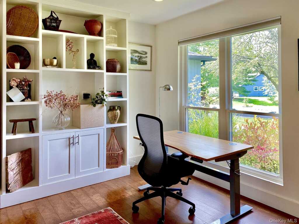 21 North Loop, Rhinebeck, NY 12572 - Photo 12 of 24