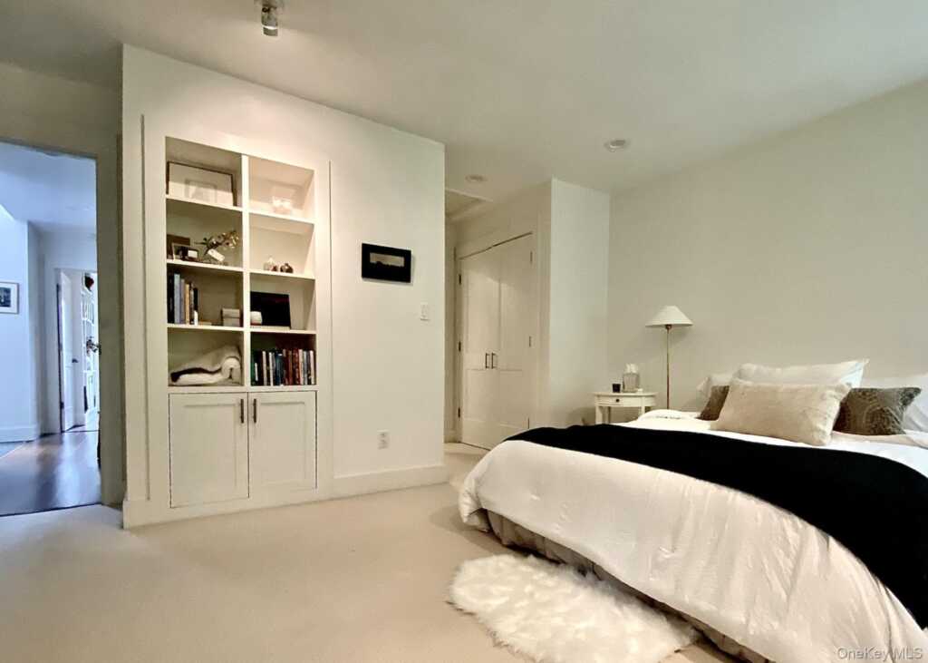 21 North Loop, Rhinebeck, NY 12572 - Photo 16 of 24