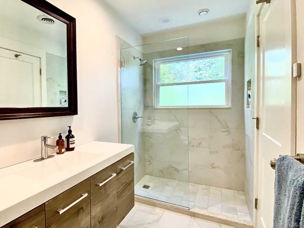 21 North Loop, Rhinebeck, NY 12572 - Photo 18 of 24