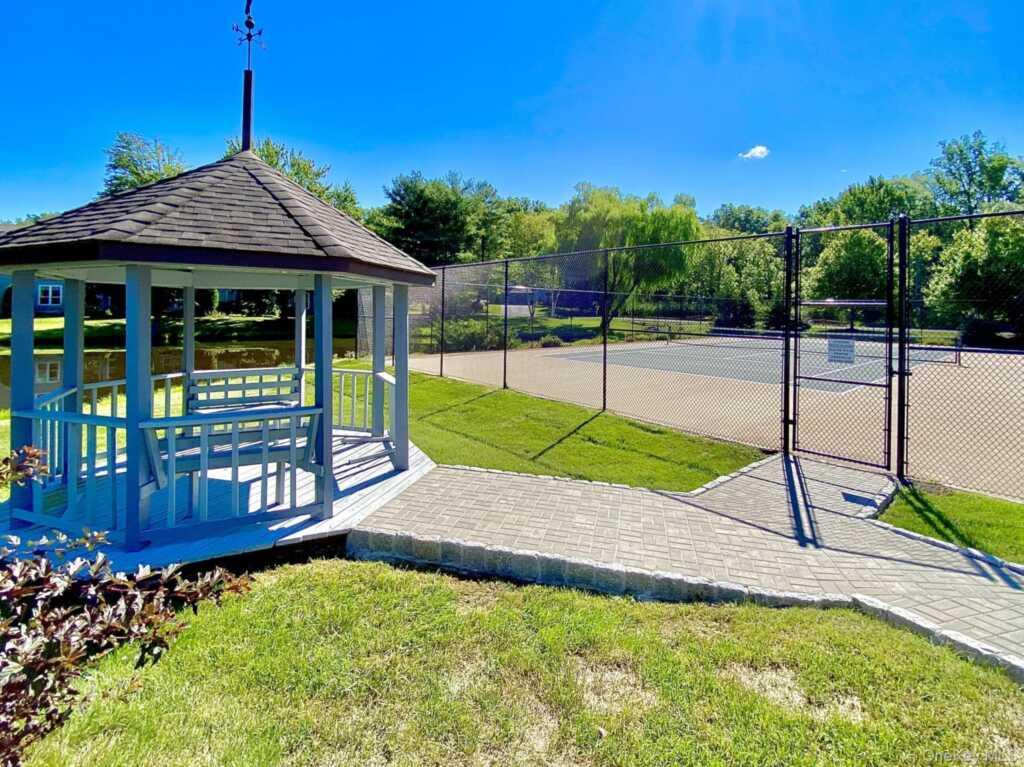 21 North Loop, Rhinebeck, NY 12572 - Photo 23 of 24