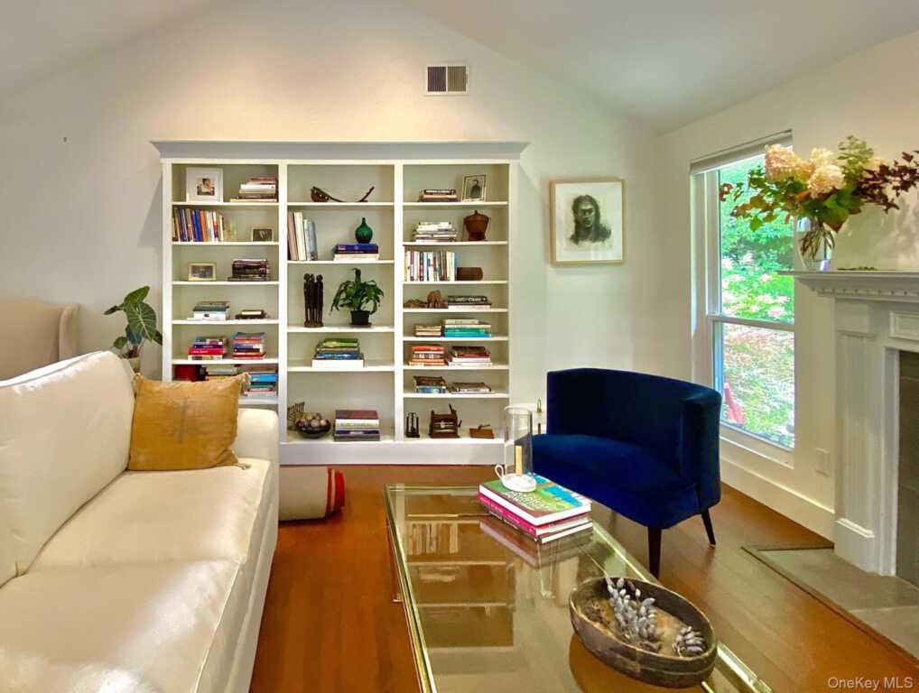 21 North Loop, Rhinebeck, NY 12572 - Photo 8 of 24