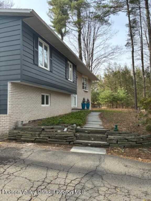 7 Holly Hills Drive, Woodstock, NY 12498 - Photo 14 of 15