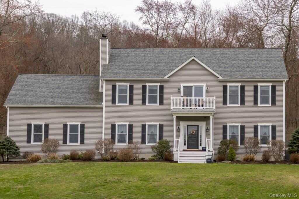 12 Ann Drive, Rhinebeck, NY 12572 - Photo 3 of 36