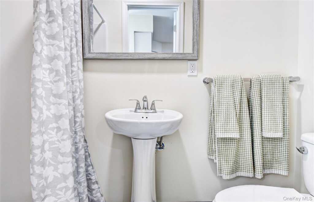 9 Moka Place, Saugerties, NY 12477 - Photo 17 of 28