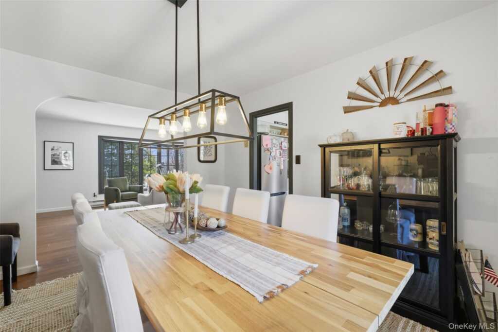 7 Kerr Road, Rhinebeck, NY 12572 - Photo 11 of 43