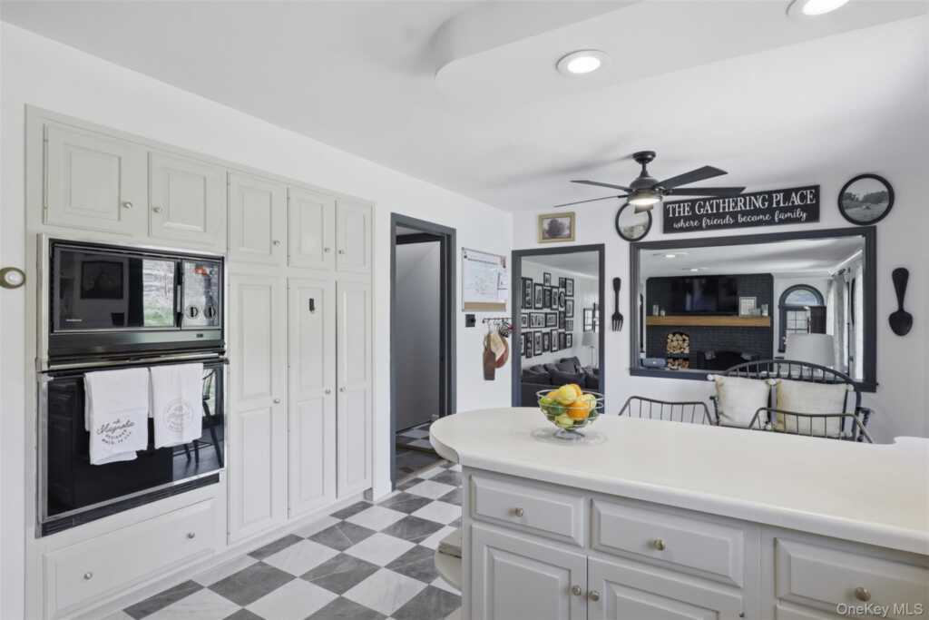 7 Kerr Road, Rhinebeck, NY 12572 - Photo 19 of 43