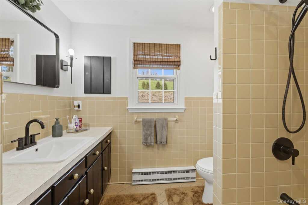 7 Kerr Road, Rhinebeck, NY 12572 - Photo 36 of 43