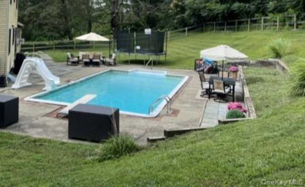 7 Kerr Road, Rhinebeck, NY 12572 - Photo 42 of 43