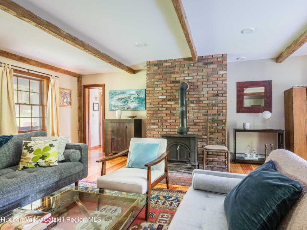 74 Hilltop Road, Rhinebeck, NY 12572 - Photo 16 of 45