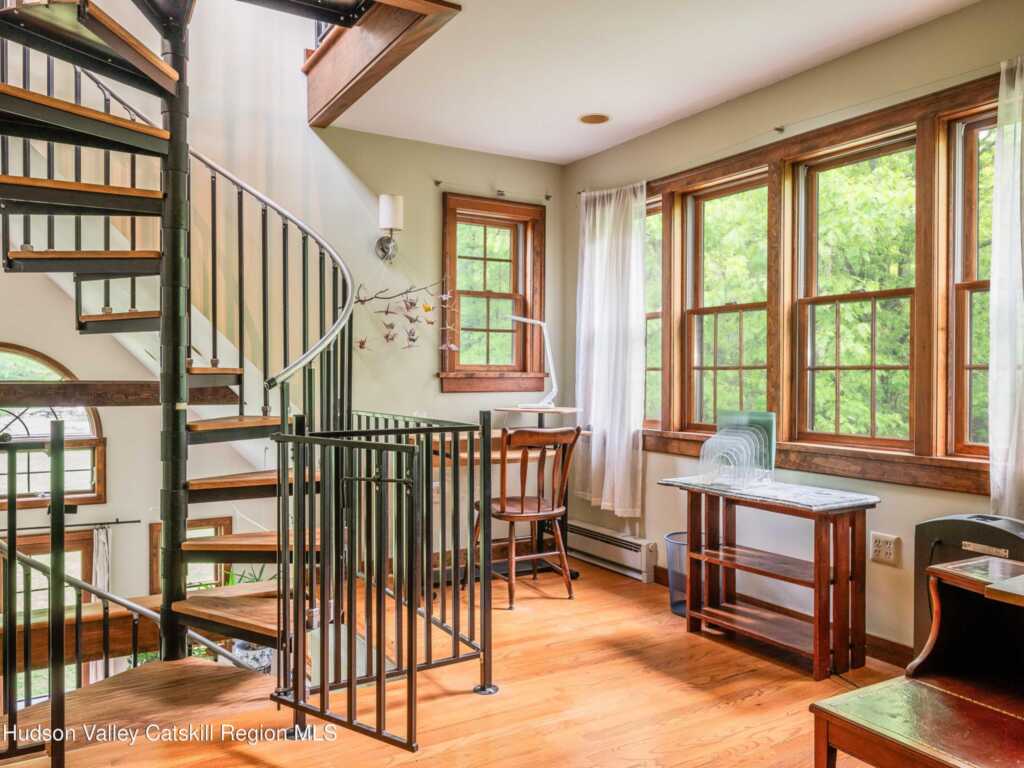 74 Hilltop Road, Rhinebeck, NY 12572 - Photo 31 of 45