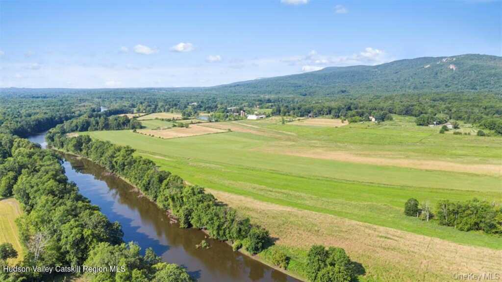 332 Springtown Road, New Paltz, NY 12561 - Photo 4 of 19