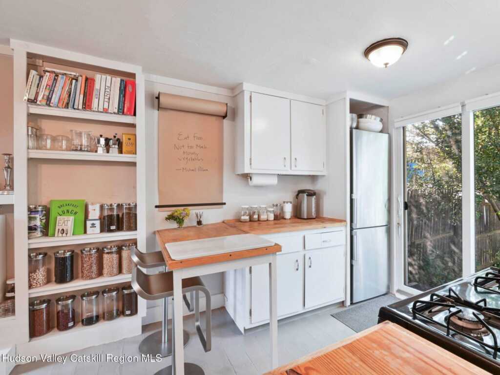 26 Russell Street, Saugerties, NY 12477 - Photo 12 of 50