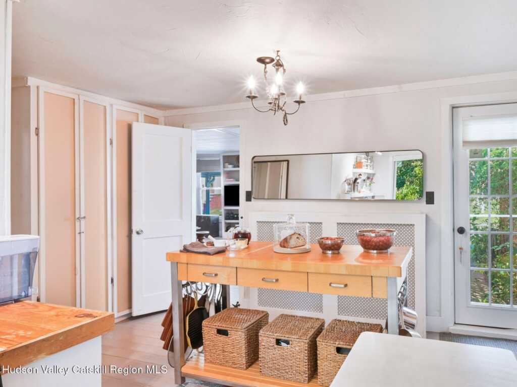 26 Russell Street, Saugerties, NY 12477 - Photo 16 of 50