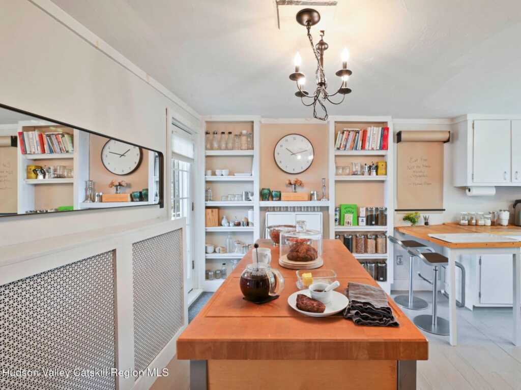 26 Russell Street, Saugerties, NY 12477 - Photo 17 of 50