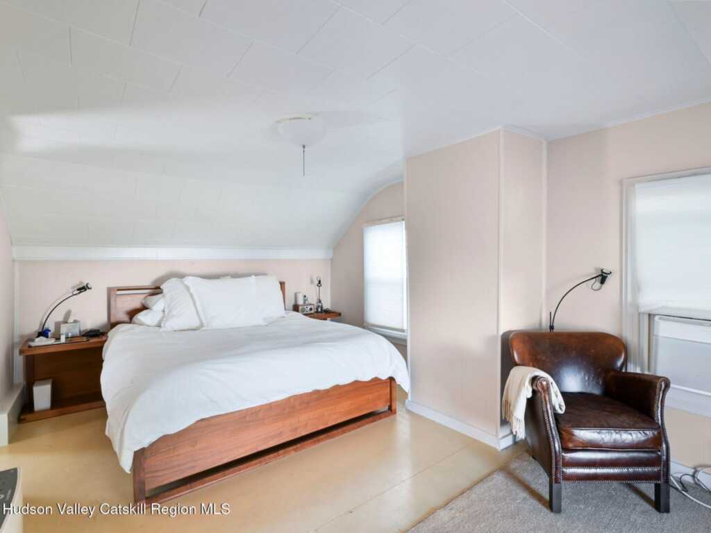 26 Russell Street, Saugerties, NY 12477 - Photo 18 of 50