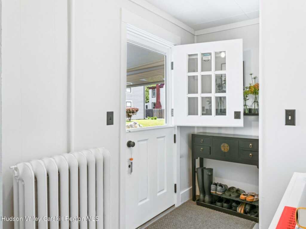 26 Russell Street, Saugerties, NY 12477 - Photo 33 of 50