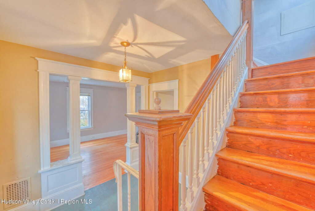 83 Orchard Street, Kingston, NY 12401 - Photo 12 of 28