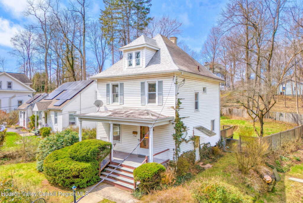 83 Orchard Street, Kingston, NY 12401 - Photo 2 of 28