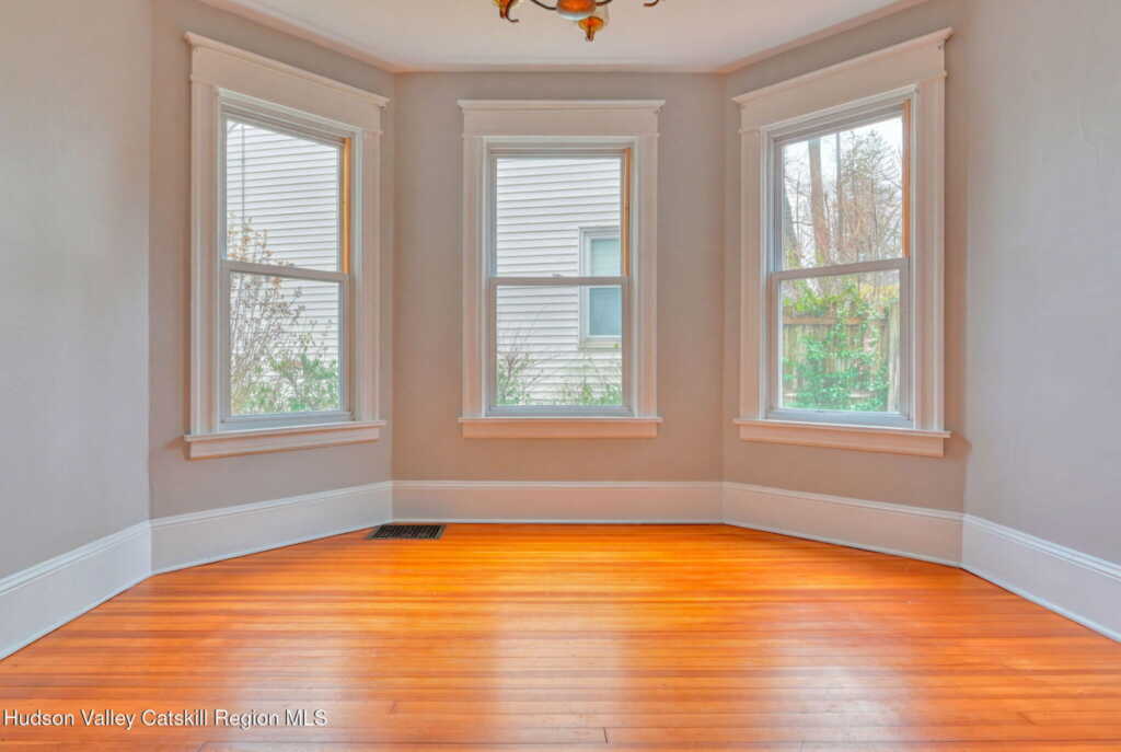 83 Orchard Street, Kingston, NY 12401 - Photo 7 of 28