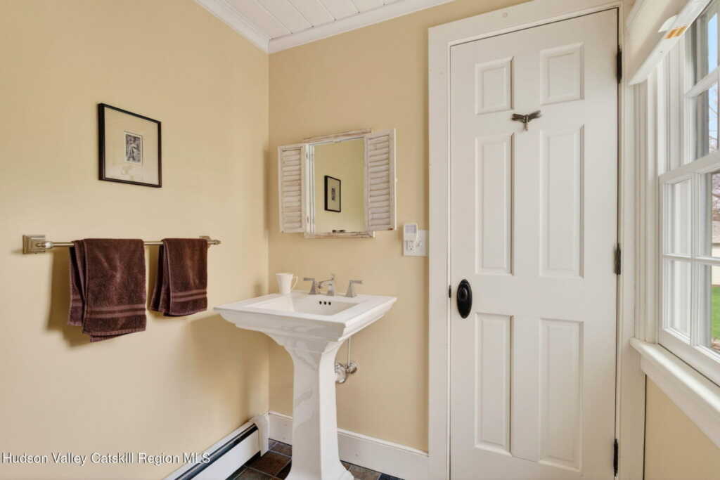 22-24 Bruceville Road, High Falls, NY 12440 - Photo 13 of 49