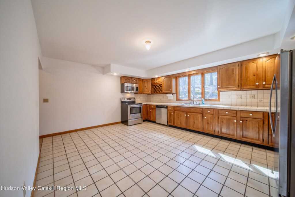 5 Maverick Terrace, Woodstock, NY 12498 - Photo 18 of 42