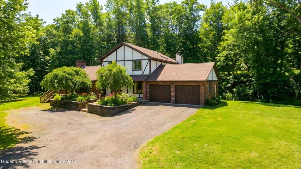 5 Maverick Terrace, Woodstock, NY 12498 - Photo 2 of 42