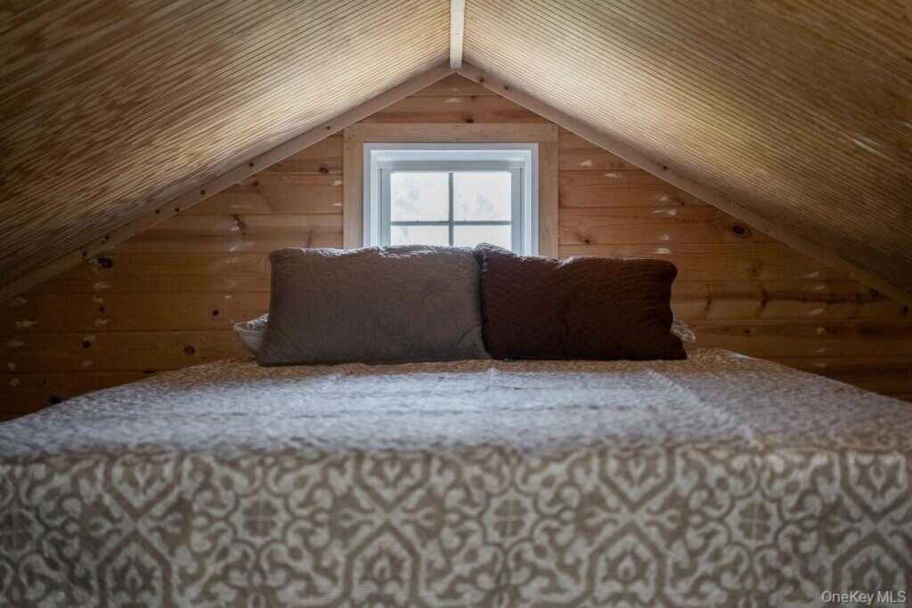 307 Sepasco Lake, Rhinebeck, NY 12572 - Photo 17 of 24